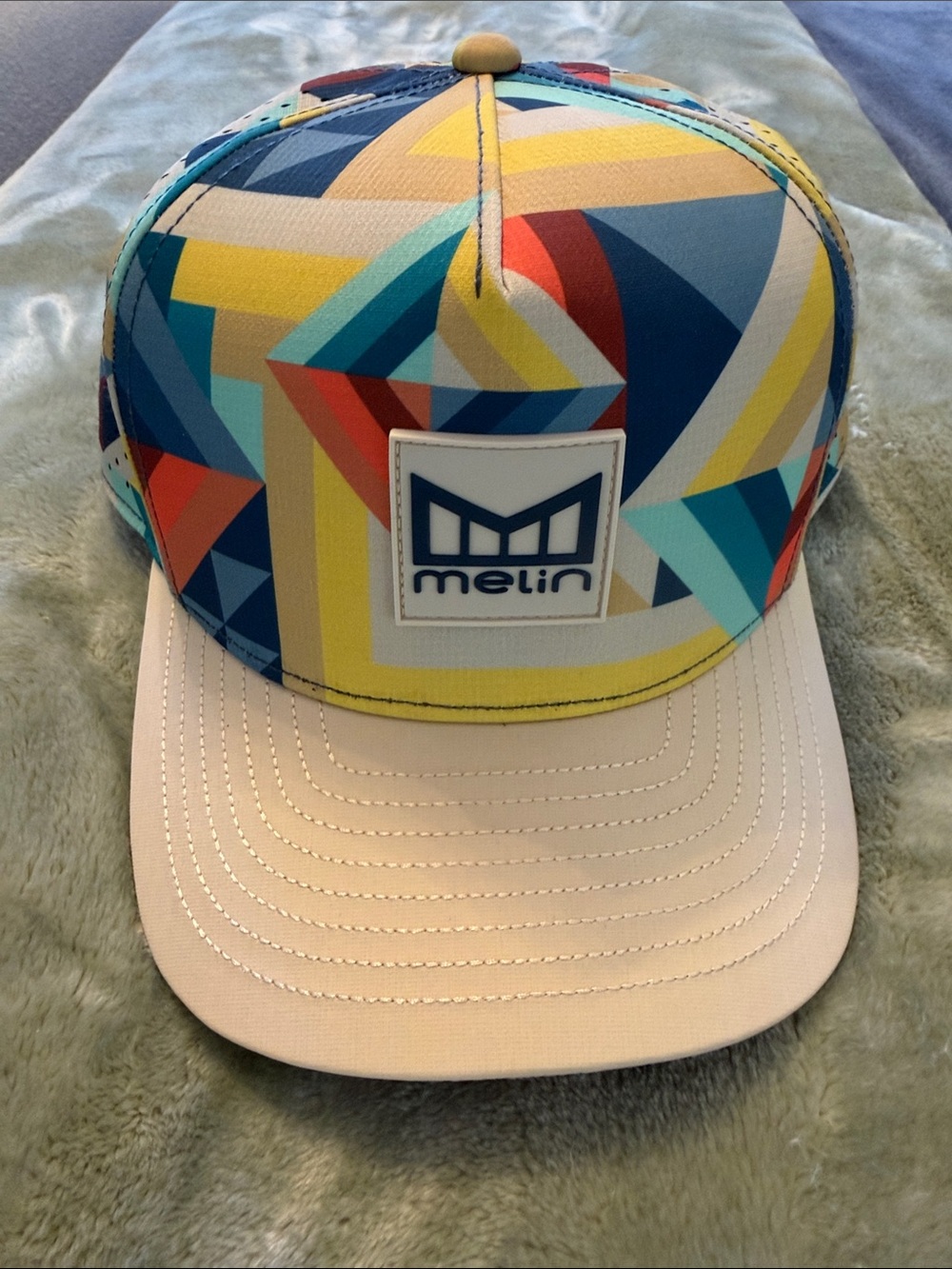 Melin Odysea Hydro Geopop collection hat